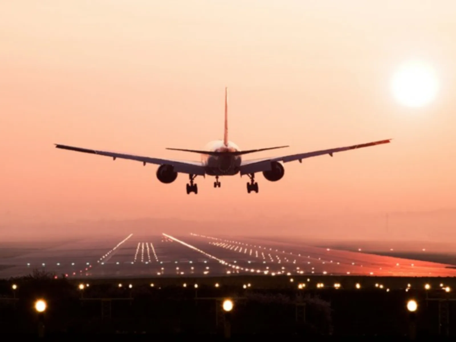  IndiaOne Air reported zero complaints per 10,000 passengers carried during the month