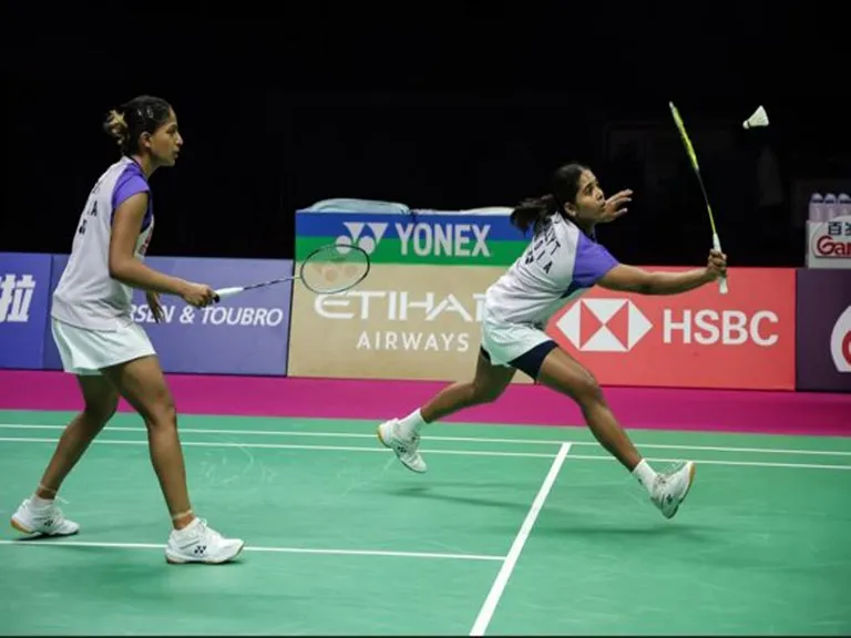 Indian Badminton Stars Treesa and Gayatri Clinch Bronze at BWF World Championships