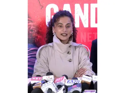 "Khatam kyun nahin hone dete yeh baat?": Taapsee gets irked over reporter's question on past feud with Kangana Ranaut