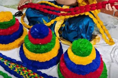 Mahabahu to adorn Rakhi as servitors put finishing touches on sacred threads