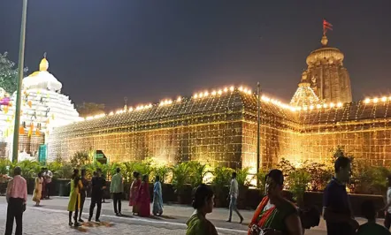 Ritual dispute disrupts worship at Lingaraj Temple on first Monday of Shravan