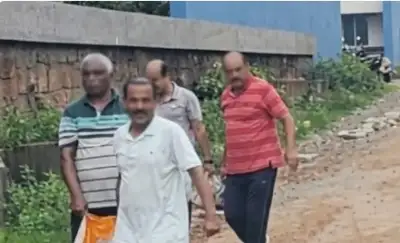 Ignored by authorities, Bhubaneswar senior citizens repair damaged road with their own pension money