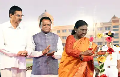 Odisha: President inaugurates Jagadguru Kripalu University, urges students to remain committed to ethical values