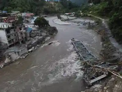 Nepal Floods: More than 700 Feared Dead in Nepal Disaster as Rising Rivers Complicate Search for Missing Pilgrims