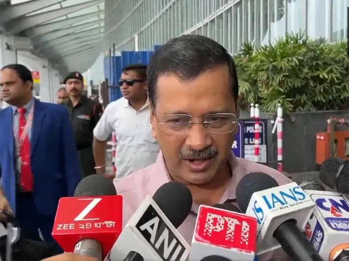 "Stop buying petrol, diesel vehicles until govt clarifies on E20 fuel": Arvind Kejriwal 
