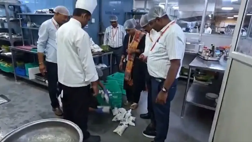 Surprise Raids Uncover Kitchen Hygiene Flaws in Bengaluru Five Star properties | Will local FSSAI Officials act Fast in Bhubaneswar?