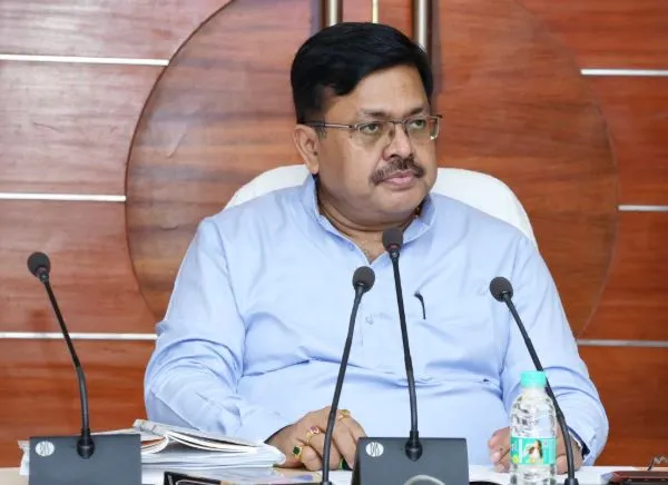 Law Minister Harichandan stresses speedy delivery of justice