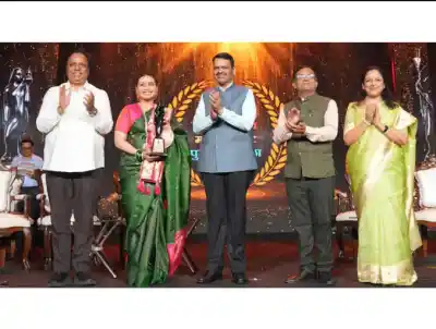 Rani Mukerji receives Raj Kapoor Special Contribution Award, Says “Mumbai has given me my identity”
