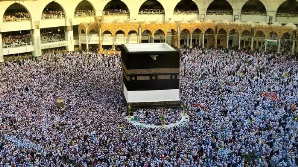 Sirens sound in Mecca for first time ever while rebel forces claim downed fighter jet over Marib