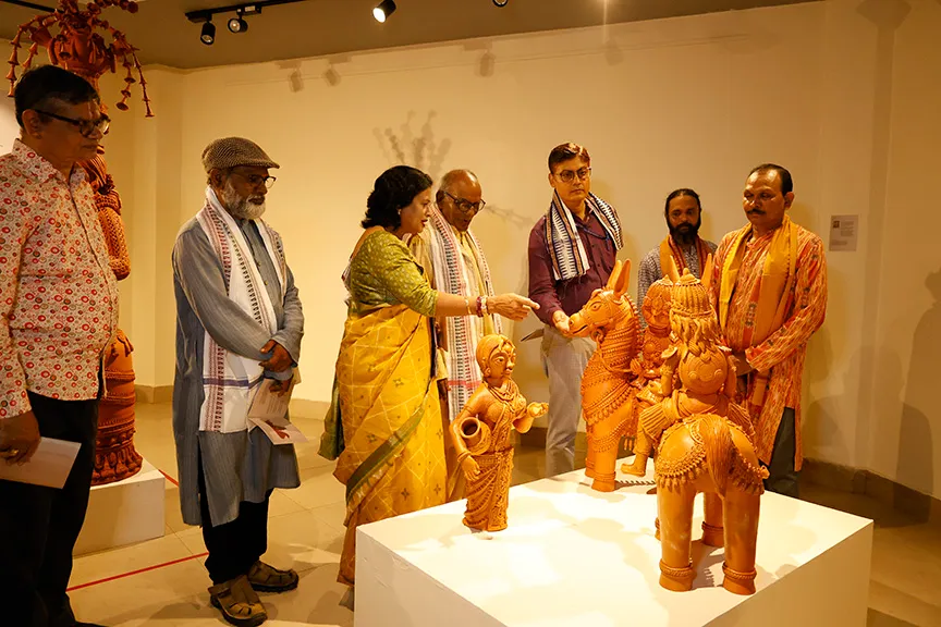 Clay Continuum Exhibition Brings Traditional Odisha Terracotta Art to Modern Audiences