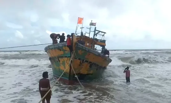 Depression intensifies over BoB, 27+ Andhra trawlers stranded off Ganjam

