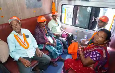 775 senior citizens embark on pilgrimage from Sambalpur
