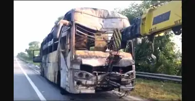 President Murmu expresses grief over 9 deaths in Yamuna Expressway bus fire