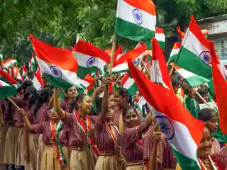 Over one crore students, citizens to sing complete ‘Vande Mataram’ at 25,000 locations on September 25