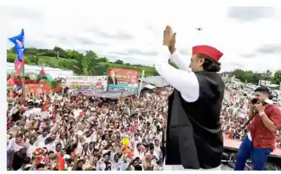 Akhilesh Yadav accuses EC of ‘Vote Theft’, says SP will contest 2027 UP Polls in alliance