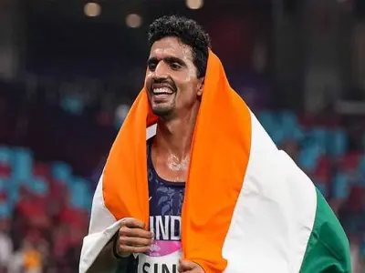 Gulveer Singh brings Silver in 10000m raising India total count to 22