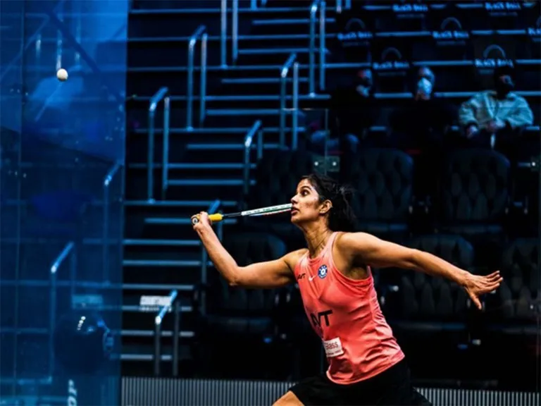 Joshna Chinappa and Velavan Senthilkumar clinch mixed doubles Squash Bronze for team India
