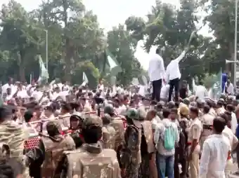 BJD holds protest, demands withdrawal of MMDR Amendment Act-2026