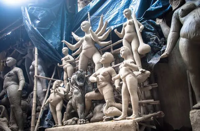 Who creates Maa Durga idols? Meet the artisans behind her divine form