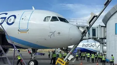 IndiGo Aircraft Collides With Metal Pole during Parking Procedures at Srinagar Airport