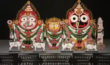 Lord Jagannath & siblings adorned in Banabhoji Besha today