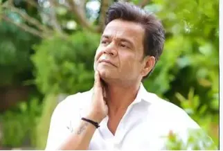 SC directs actor Rajpal Yadav to deposit Rs 5 crore for exemption from surrender in cheque-bounce case