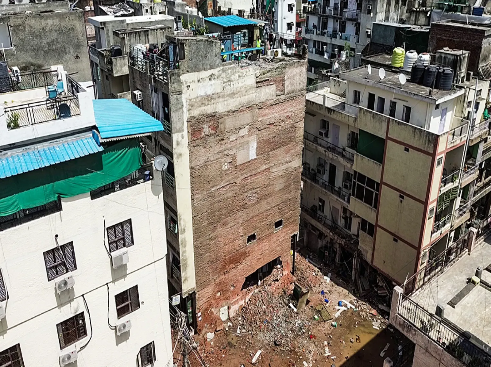 Satya Niketan building collapse case: Delhi court grants 2-day police custody to Mahesh Gupta, 2 others 
