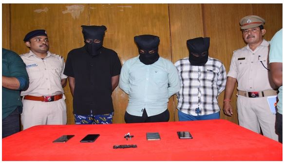 Odisha police arrest 3 persons in 'loot & Gangrape' case in Bhubaneswar