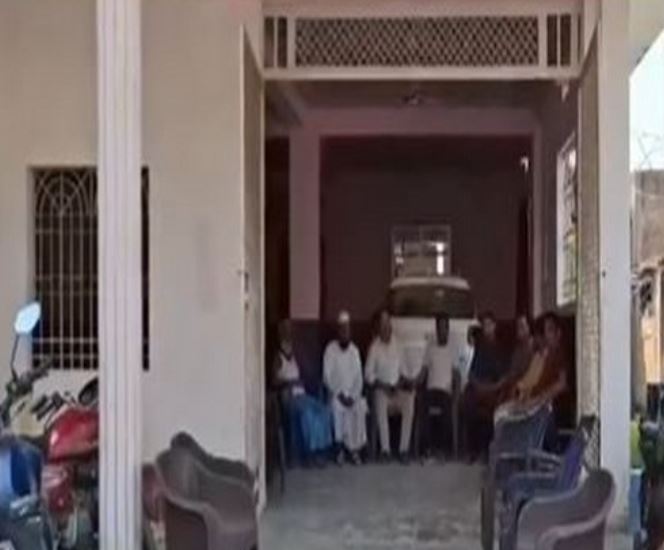 Residents of Baba Siddiqui's village in Bihar mourn NCP leader's demise