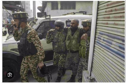 Top LeT commander killed in Srinagar encounter; 4 jawans injured