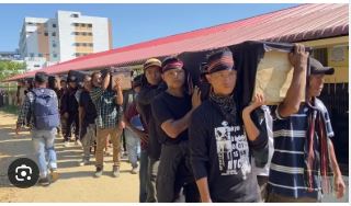 Manipur Violence: Kuki tribes holds ’coffin rally’ in tribute to 10 slain youth