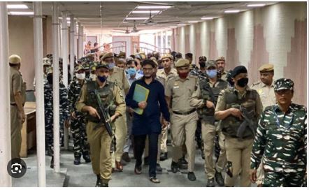 Supreme Court suggests setting up 'Jail Courtroom ' for Yasin Malik Trial