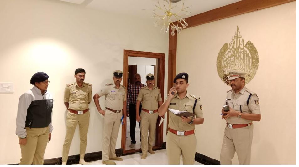 Gang poses as ED officials, Cheats Karnataka businessman of ₹30 Lakh
