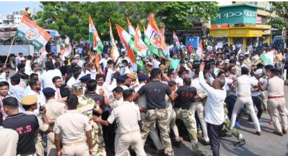 Odisha: Youth Congress protests against Majhi Government, BJP calls ‘political stunt’