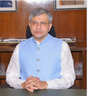 Railway Minister dismisses conspiracy angle in Delhi stampede