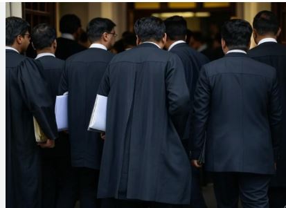 Delhi Lawyers abstain from judicial work over ‘Advocate Amendment Bill’ Proposal
