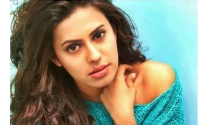 Karnataka Home Minister seeks report on ‘Actress Gold Smuggling’ case  