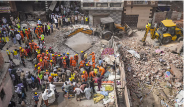 Delhi Tragedy: 11 killed, 11 injured in Shakti Vihar building collapse
