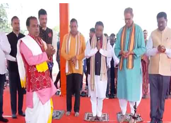Odisha CM Mohan Majhi performs Akhi Muthi Anukula on Akshaya Tritiya