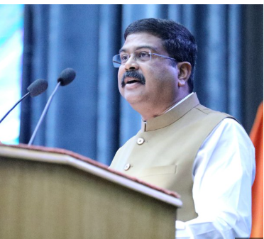 “AI Education Must Start in Schools This Year,” Says Union Minister Dharmendra Pradhan
