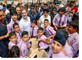 Rahul Gandhi consoles students in Poonch after shelling tragedy, says “Don't worry, everything will be normal”