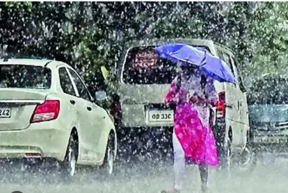Low pressure in Bay of Bengal: Odisha Govt puts districts on alert