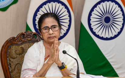 Mamata Banerjee urges Amit Shah to act against rising cybercrime, provocative content on social media
