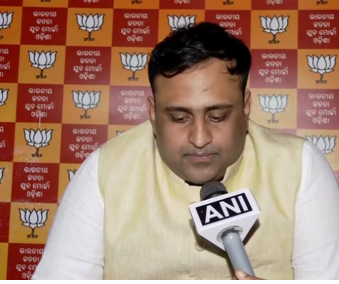 Odisha BJP Yuva Morcha Protests Congress Over Abuse Case