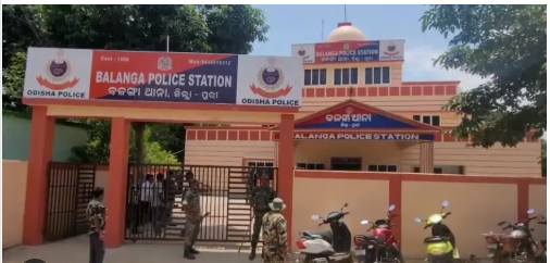 Odisha: Police yet to trace accused in Puri minor girl immolation case