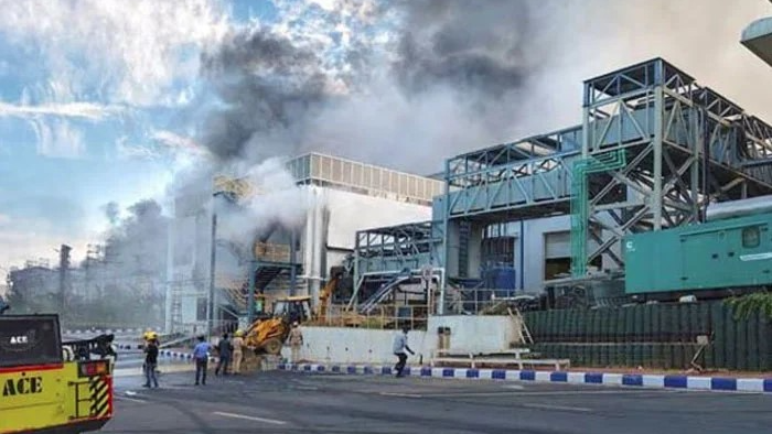 Tata Plant Fire Forces Apple to Rethink "Make in India" Strategy