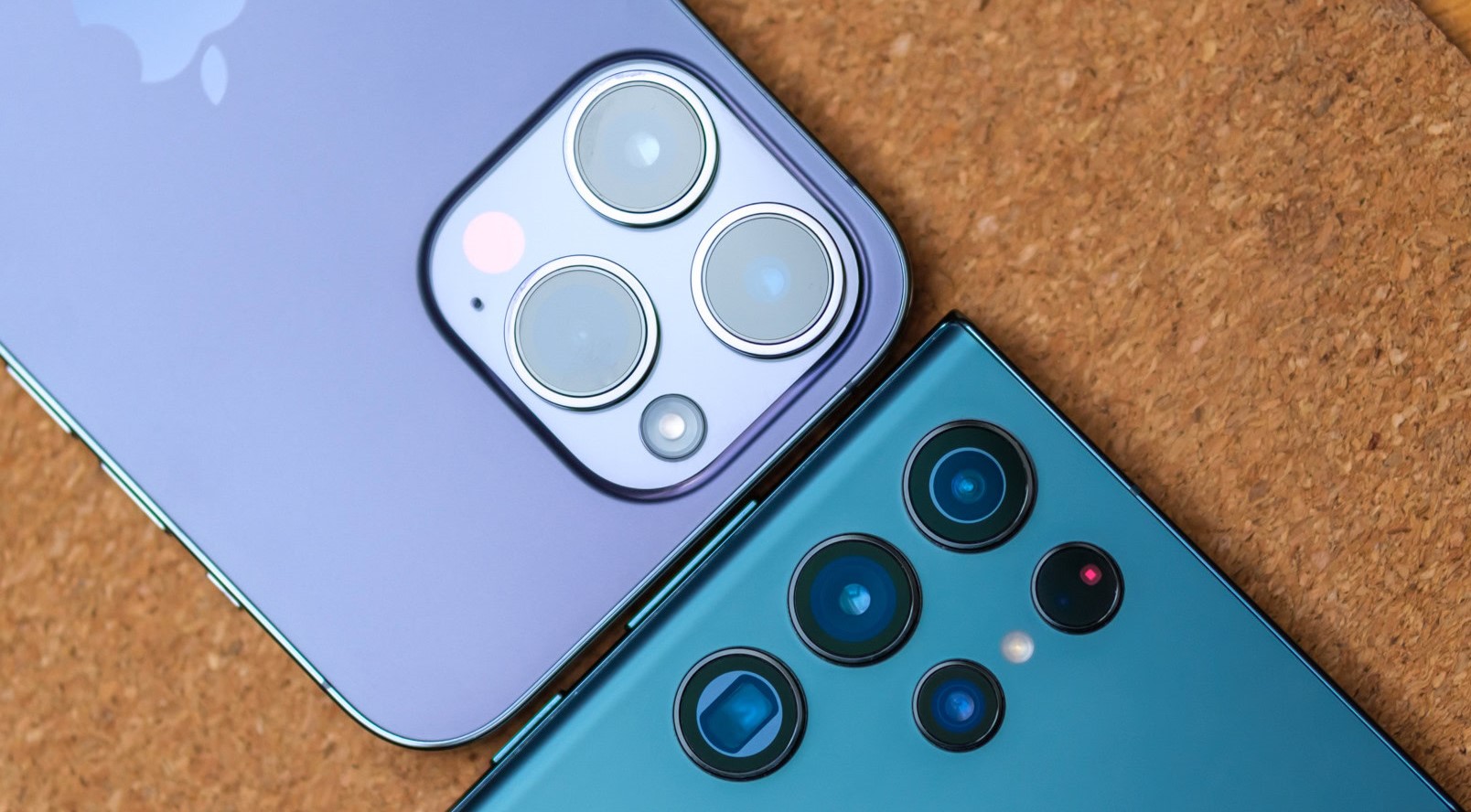 Samsung & Apple rule festive sales