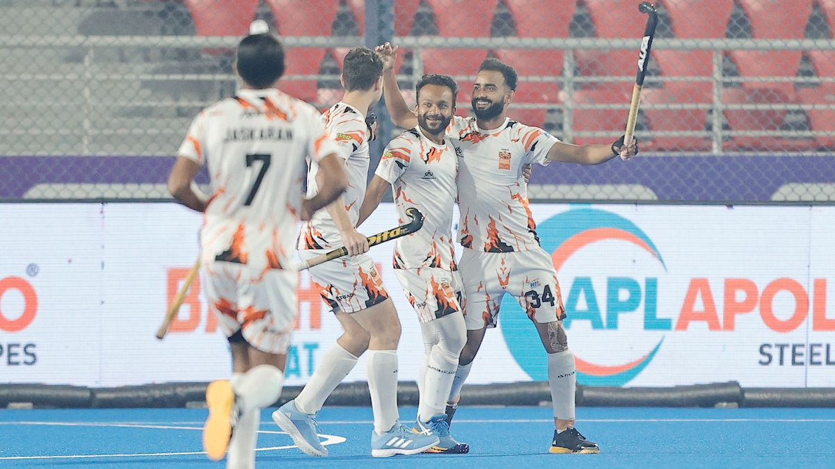 Unbeaten Sharchi Rarh Bengal Tigers defeat Delhi SG Pipers 4-1 