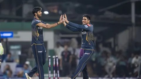 Gujarat Titans outplay KKR, consolidate their top Position