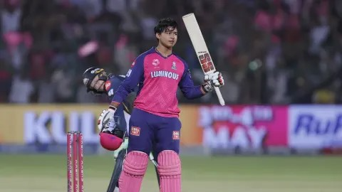 IPL 2025: Vaibhav Suryavanshi only 14 breaks all IPL records – for RR Chase